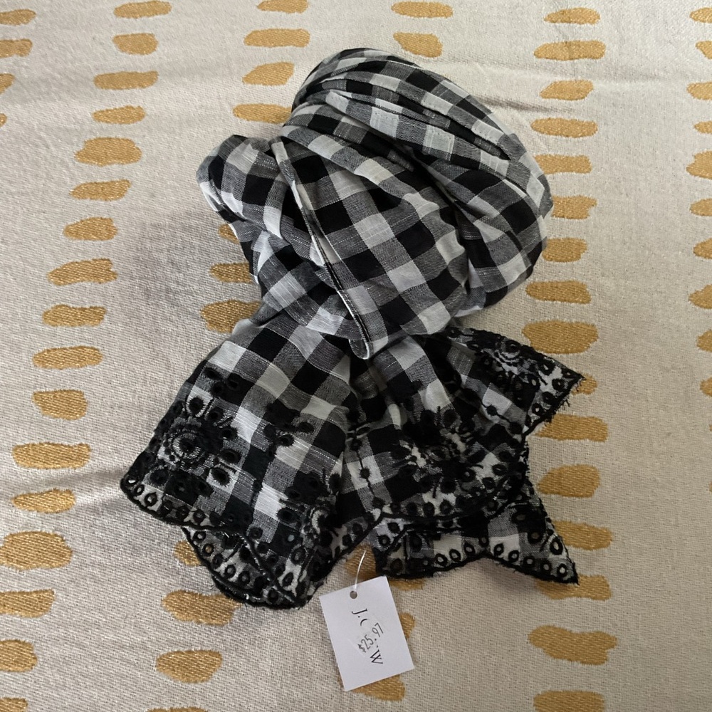 Gingham Lace Scarf